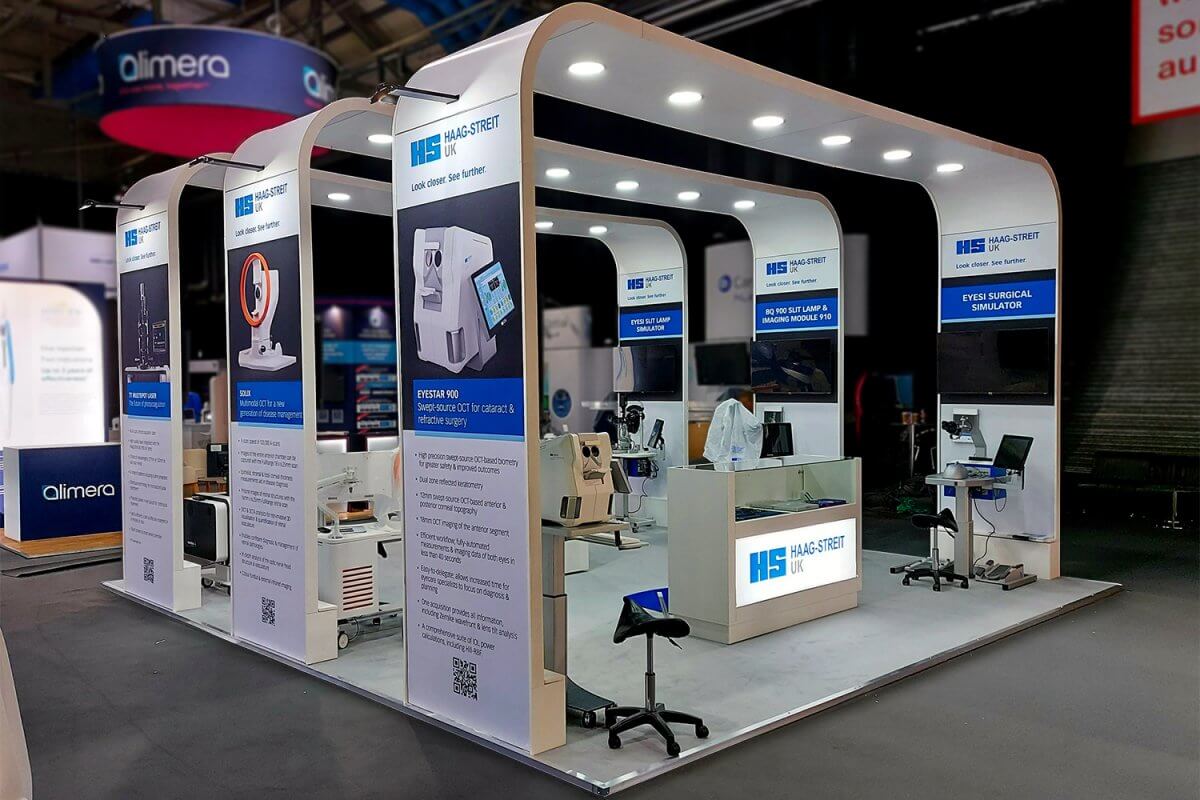Island trade show stand with illuminated display counter